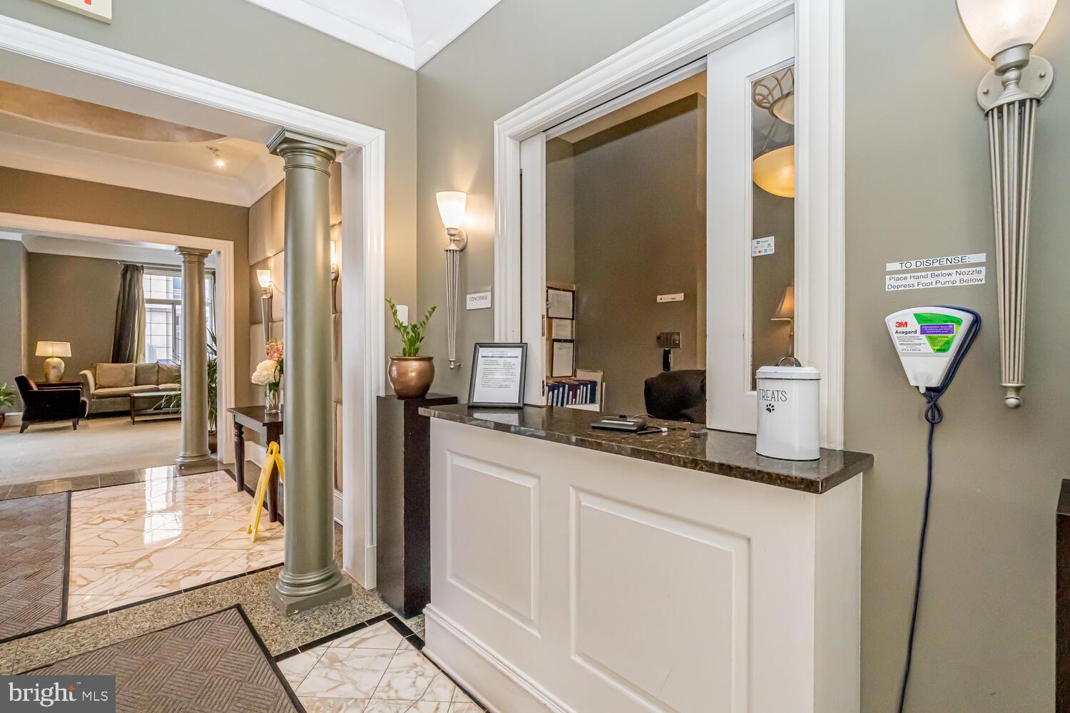 851 North Glebe Road, Unit 1908 Arlington, VA 22203 - Photo 51 of 56