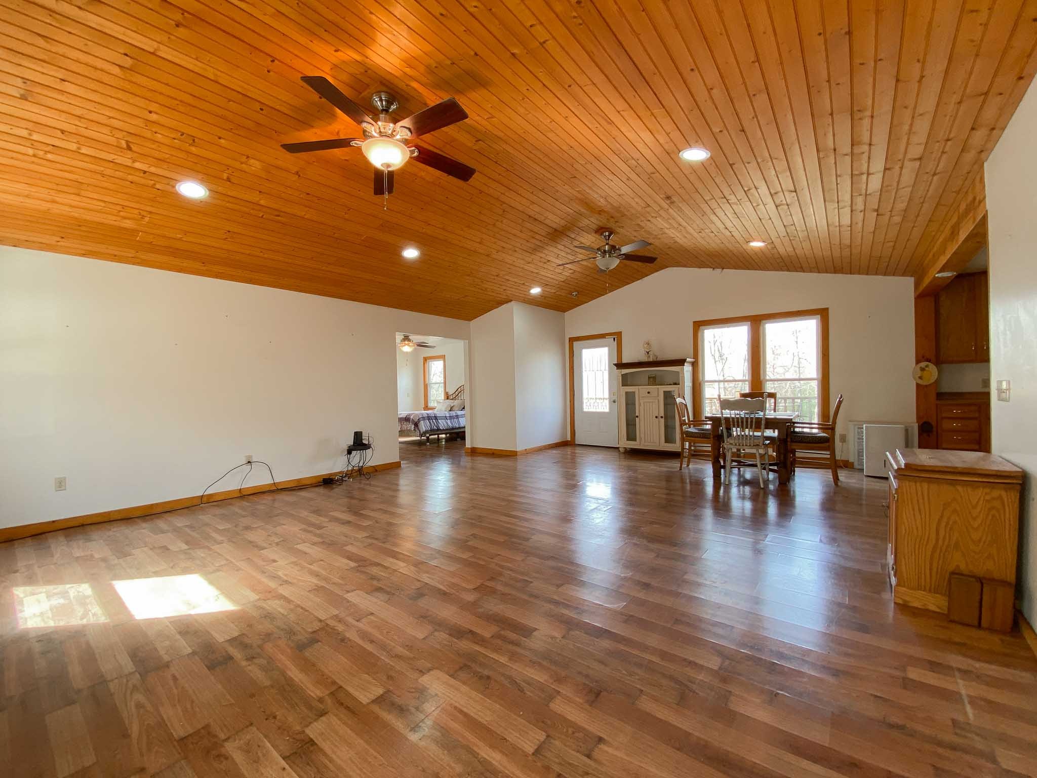 220 Little Birdsong Road Camden, TN 38320 - Photo 17 of 46 Gallery Image 17