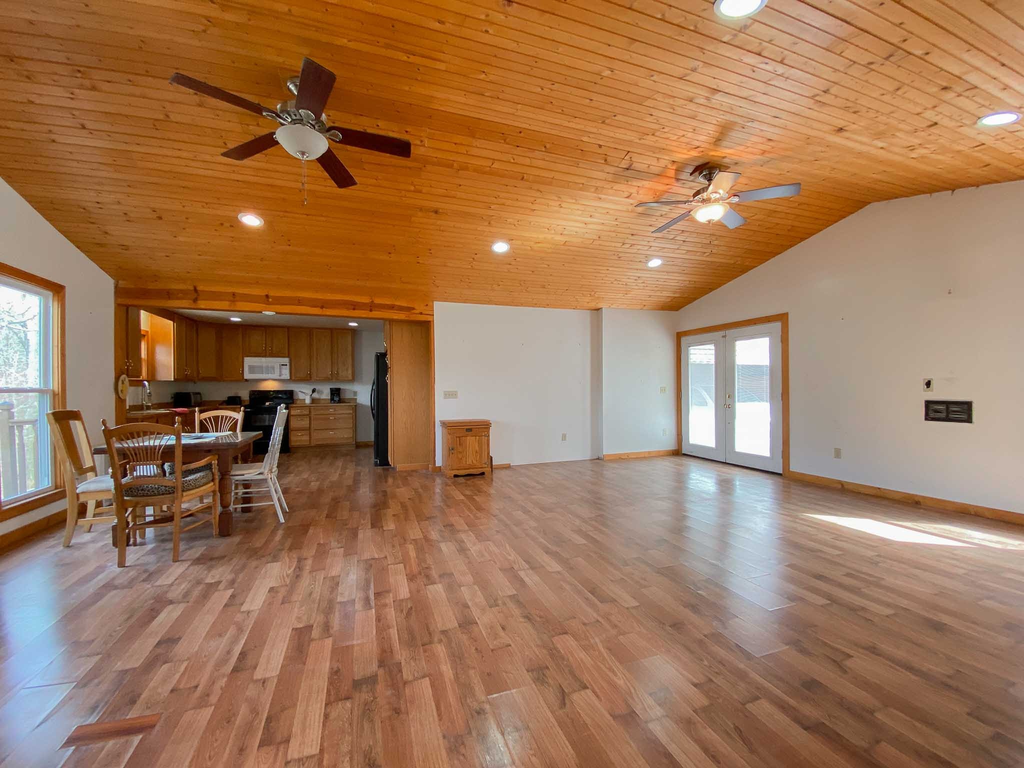 220 Little Birdsong Road Camden, TN 38320 - Photo 18 of 46 Gallery Image 18