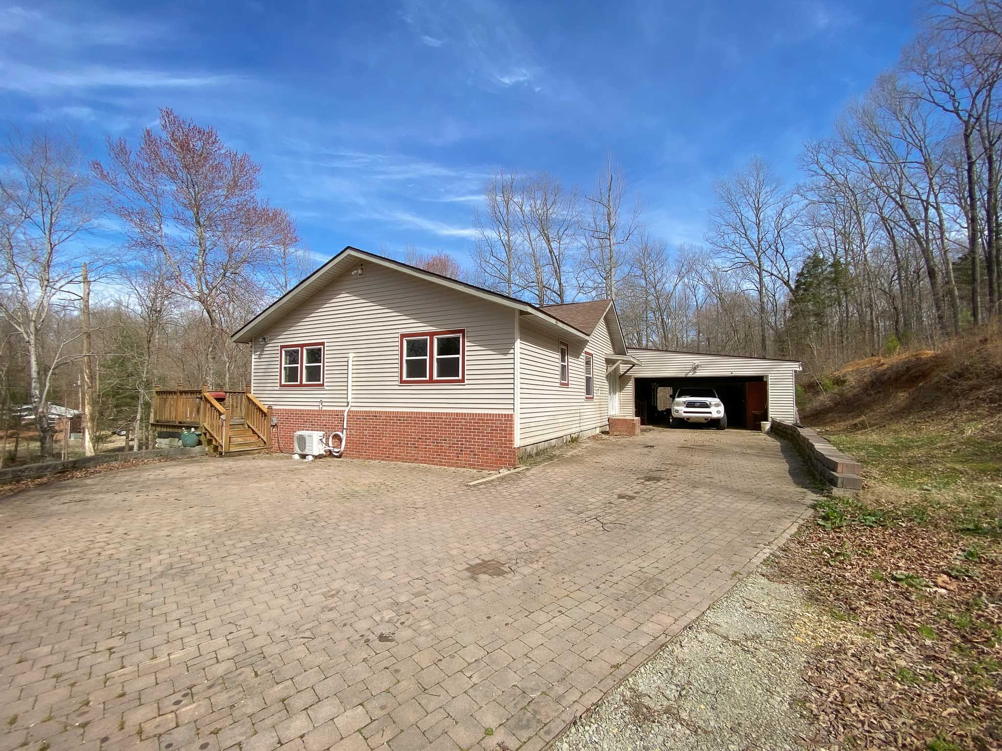 220 Little Birdsong Road Camden, TN 38320 - Photo 4 of 46 Gallery Image 4