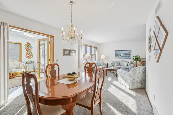 $575,000 | 2500 Pinto Trail, McFarland, WI 53558