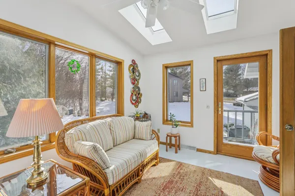 $599,000 | 2500 Pinto Trail, McFarland, WI 53558