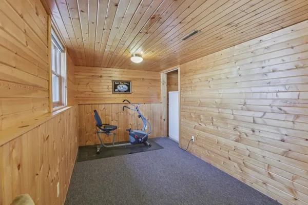 $575,000 | 2500 Pinto Trail, McFarland, WI 53558