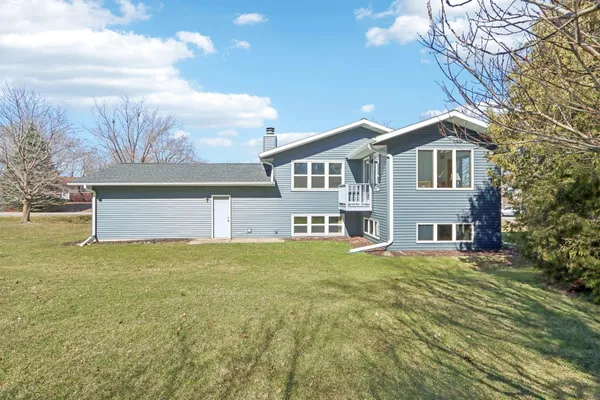 $599,000 | 2500 Pinto Trail, McFarland, WI 53558