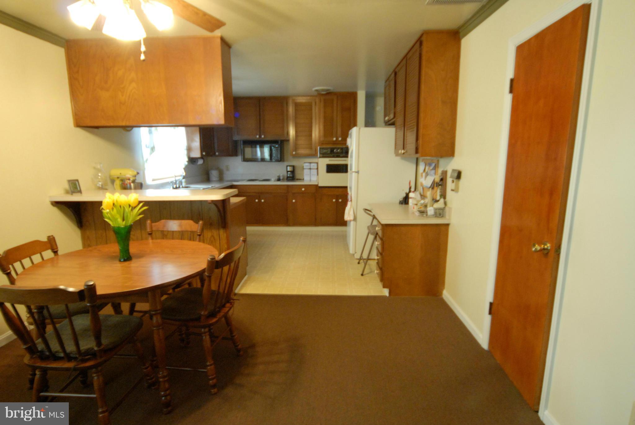 7938 Yellow Springs Road Frederick, MD 21702 - Photo 6 of 18 Kitchen