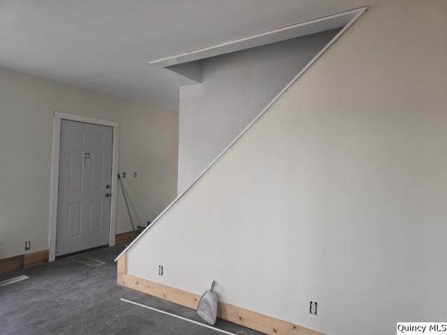 820 Center Street Carthage, IL 62321 - Photo 5 of 26