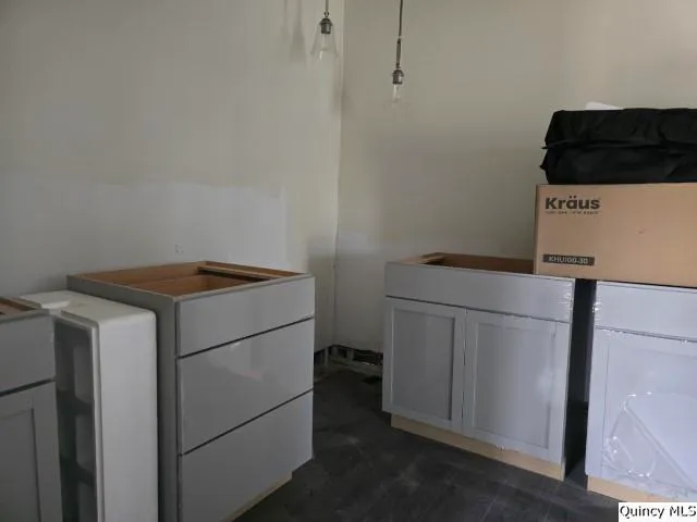 $45,000 | 820 Center Street, Carthage, IL 62321