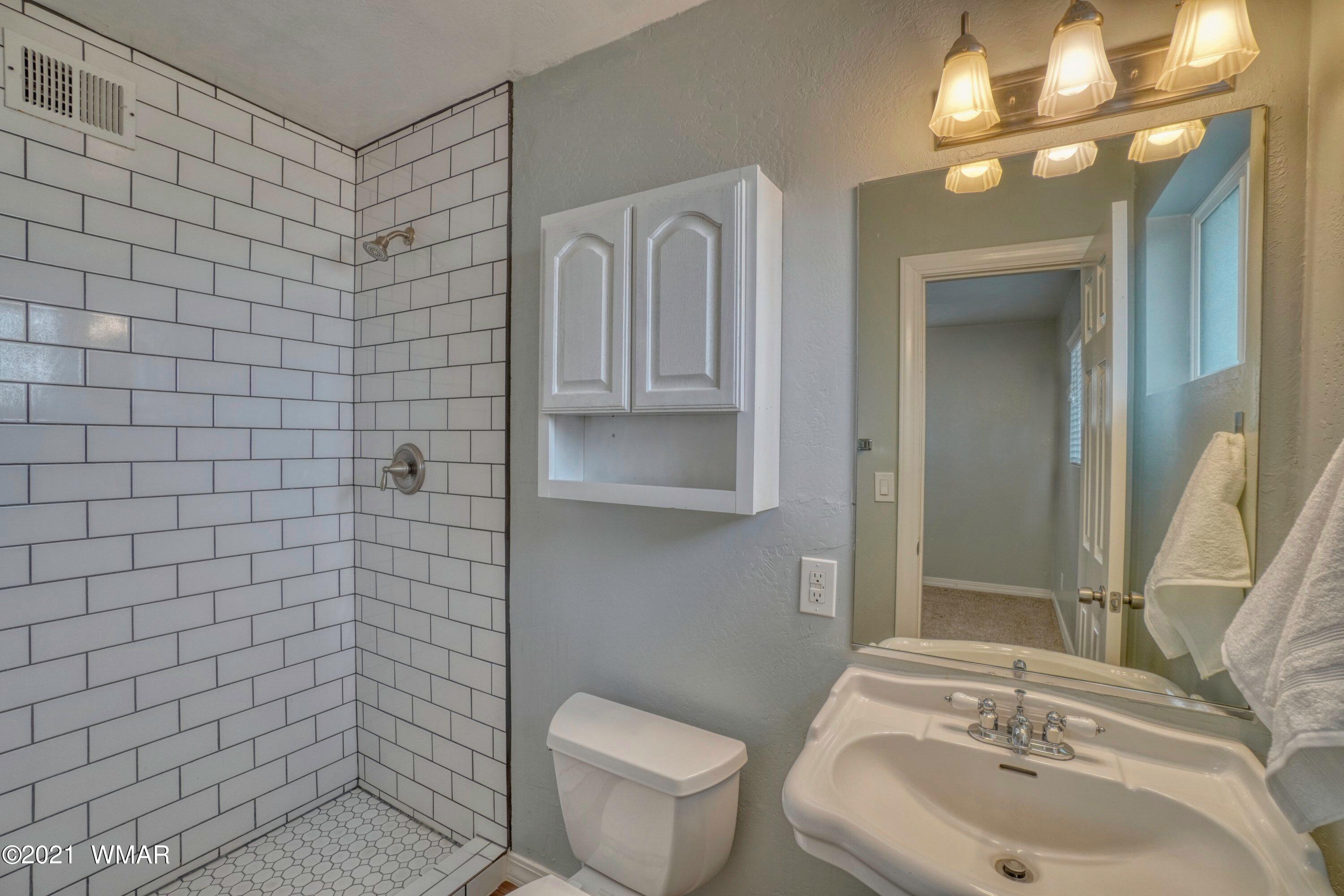 290 South 8th Street Snowflake, AZ 85937 - Photo 16 of 25