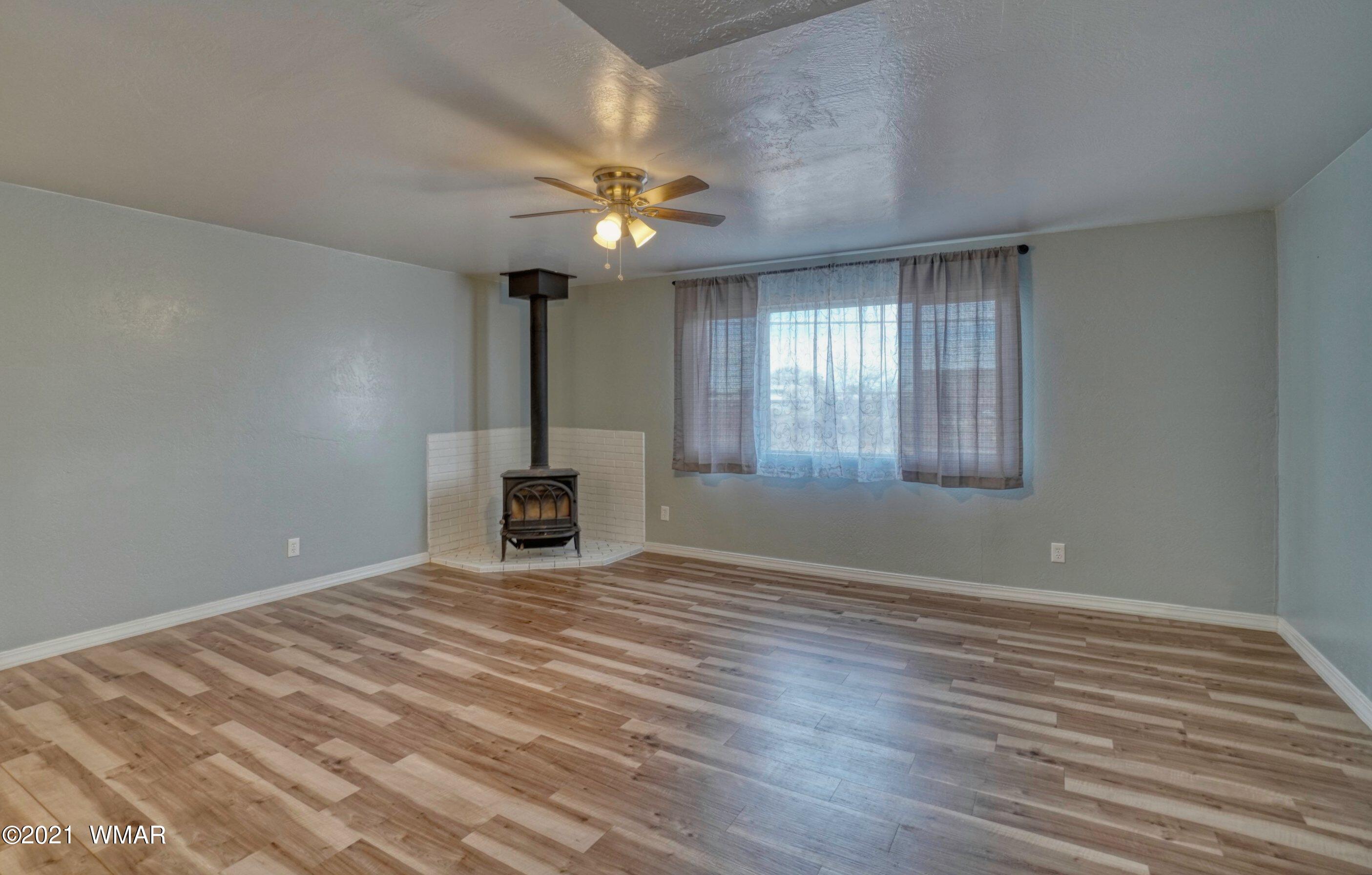 290 South 8th Street Snowflake, AZ 85937 - Photo 4 of 25