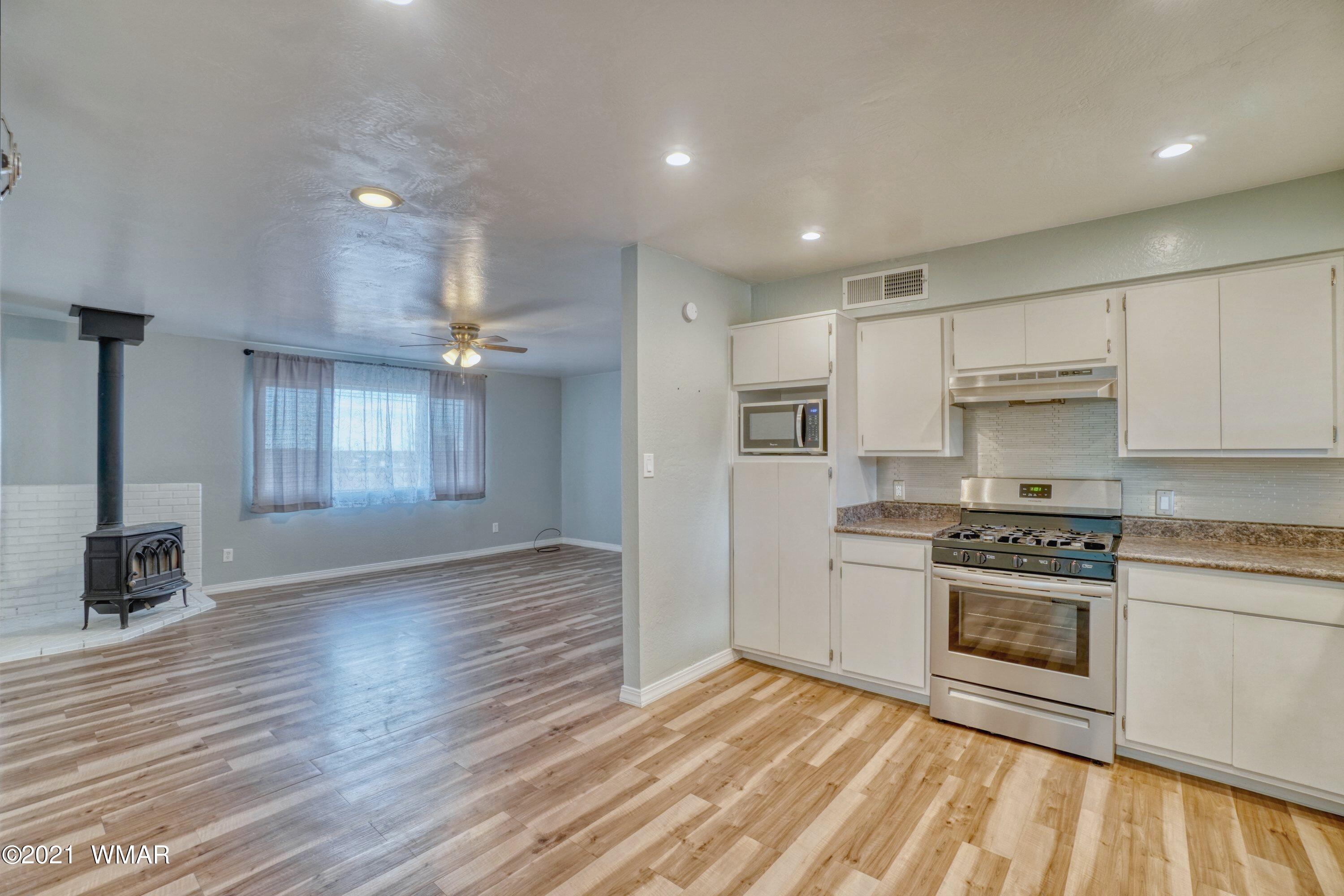 290 South 8th Street Snowflake, AZ 85937 - Photo 5 of 25