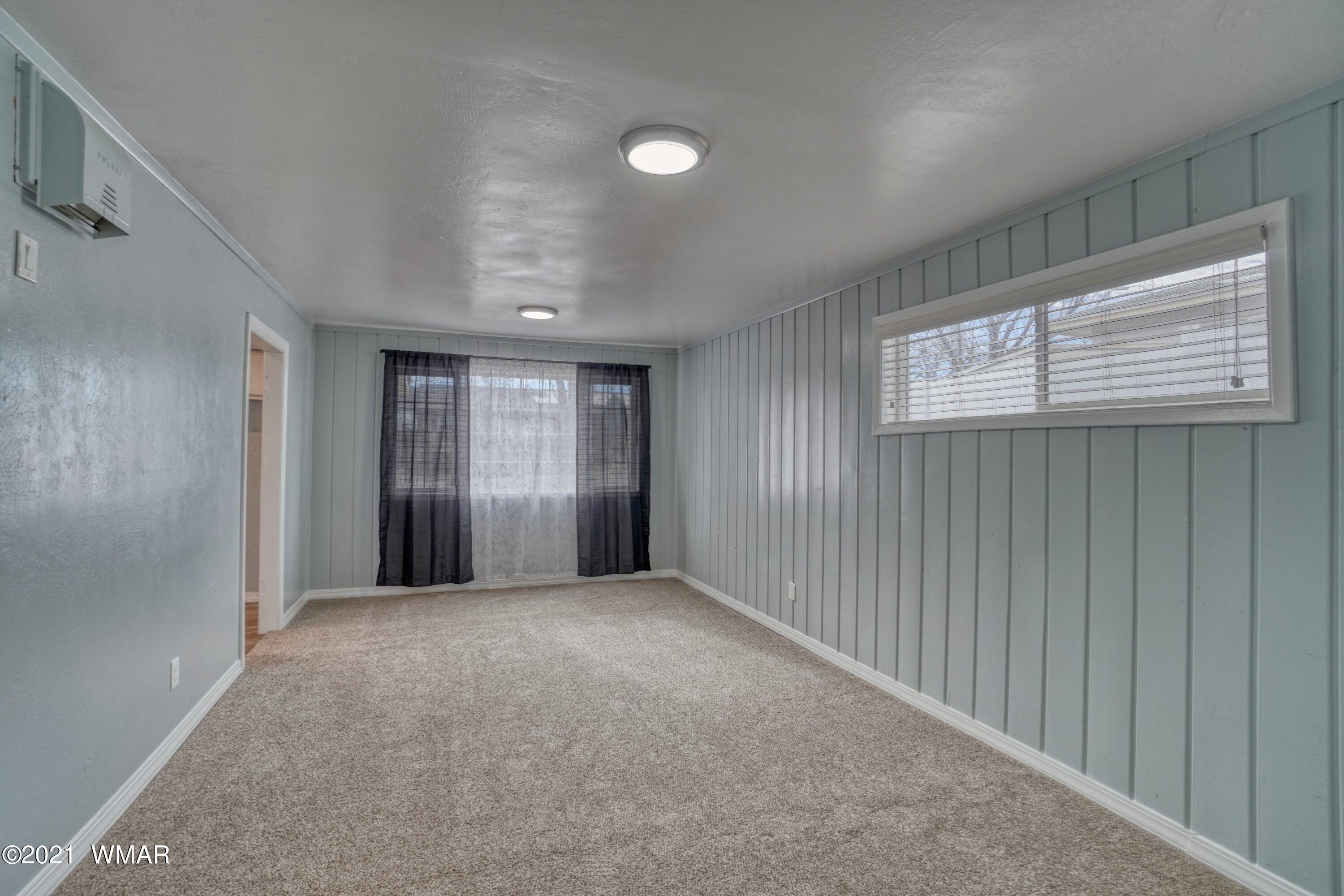 290 South 8th Street Snowflake, AZ 85937 - Photo 9 of 25