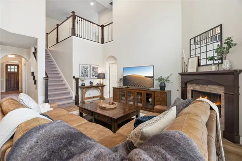 $829,000 | 2211 Buffalo Gap, Leander, TX 78641