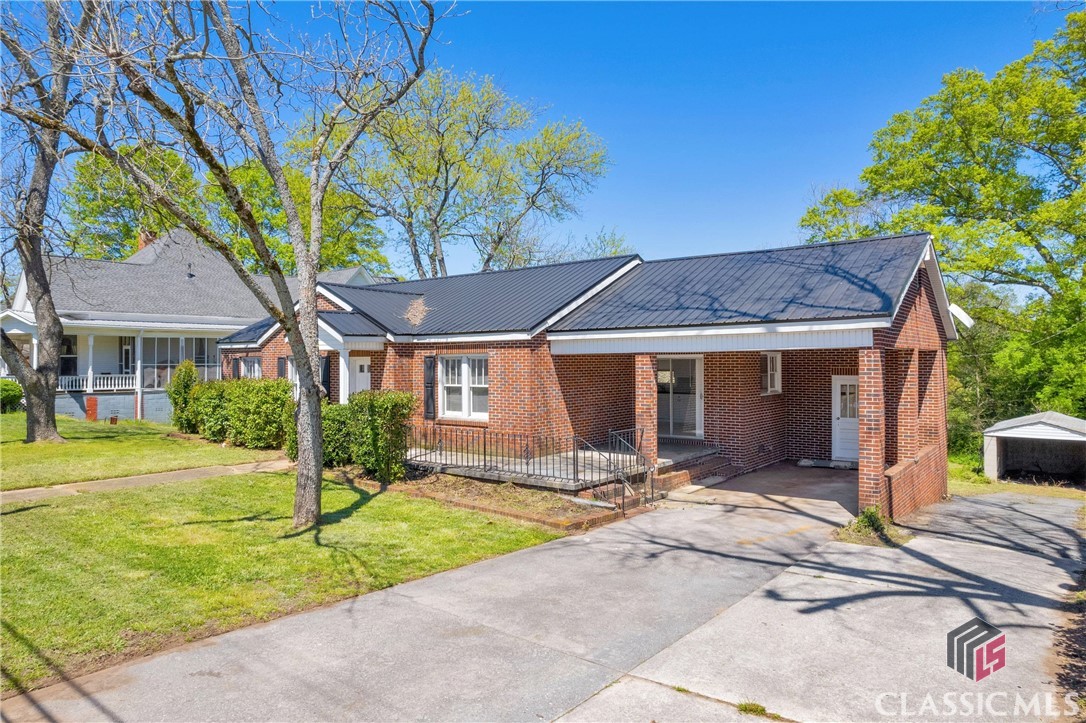1222 South Broad Street Commerce, GA 30529 - Photo 10 of 48 Gallery Image 10