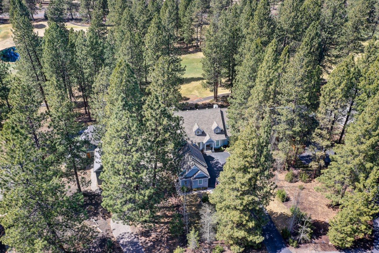 60765 Currant Way Bend, OR 97702 - Photo 4 of 43 60765 Currant-04