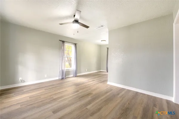 $1,200 | 1108 Stewart Street, Killeen, TX 76541