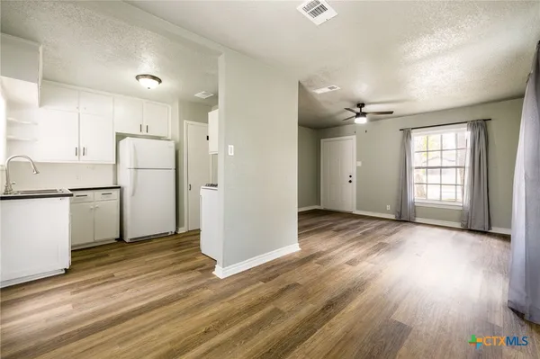 $1,200 | 1108 Stewart Street, Killeen, TX 76541