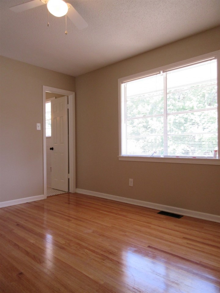 4214 Riche Road Memphis, TN 38128 - Photo 6 of 8