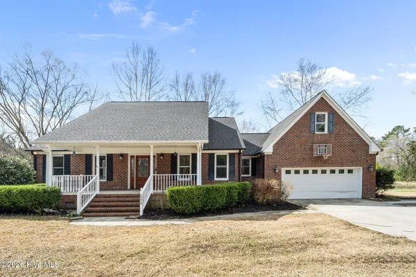 $525,000 | 594 Whitestocking Road, Burgaw, NC 28425