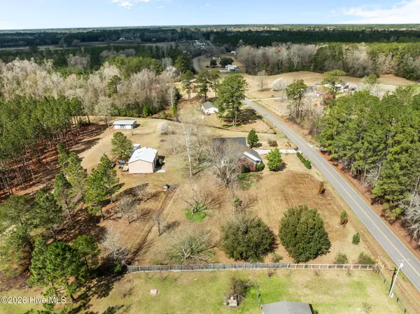$525,000 | 594 Whitestocking Road, Burgaw, NC 28425