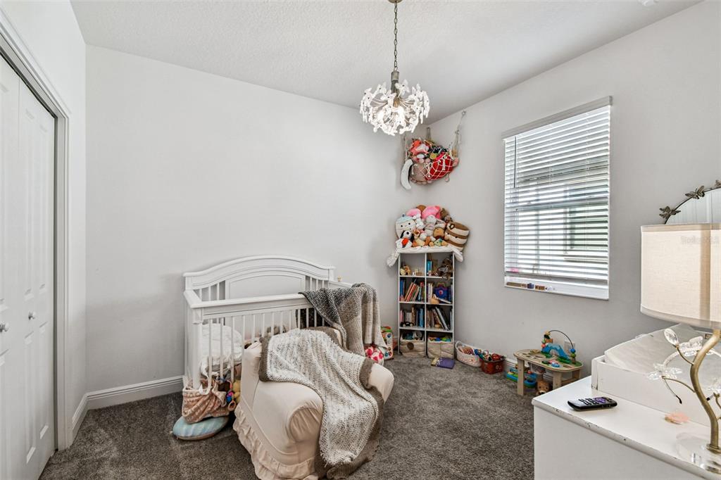1039 Davis Heather Circle Seffner, FL 33584 - Photo 20 of 27 a view of a livingroom with furniture