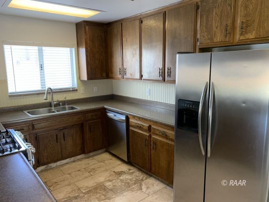 718 West Wildrose Avenue Ridgecrest, CA 93555 - Photo 4 of 18 Gallery Image 4