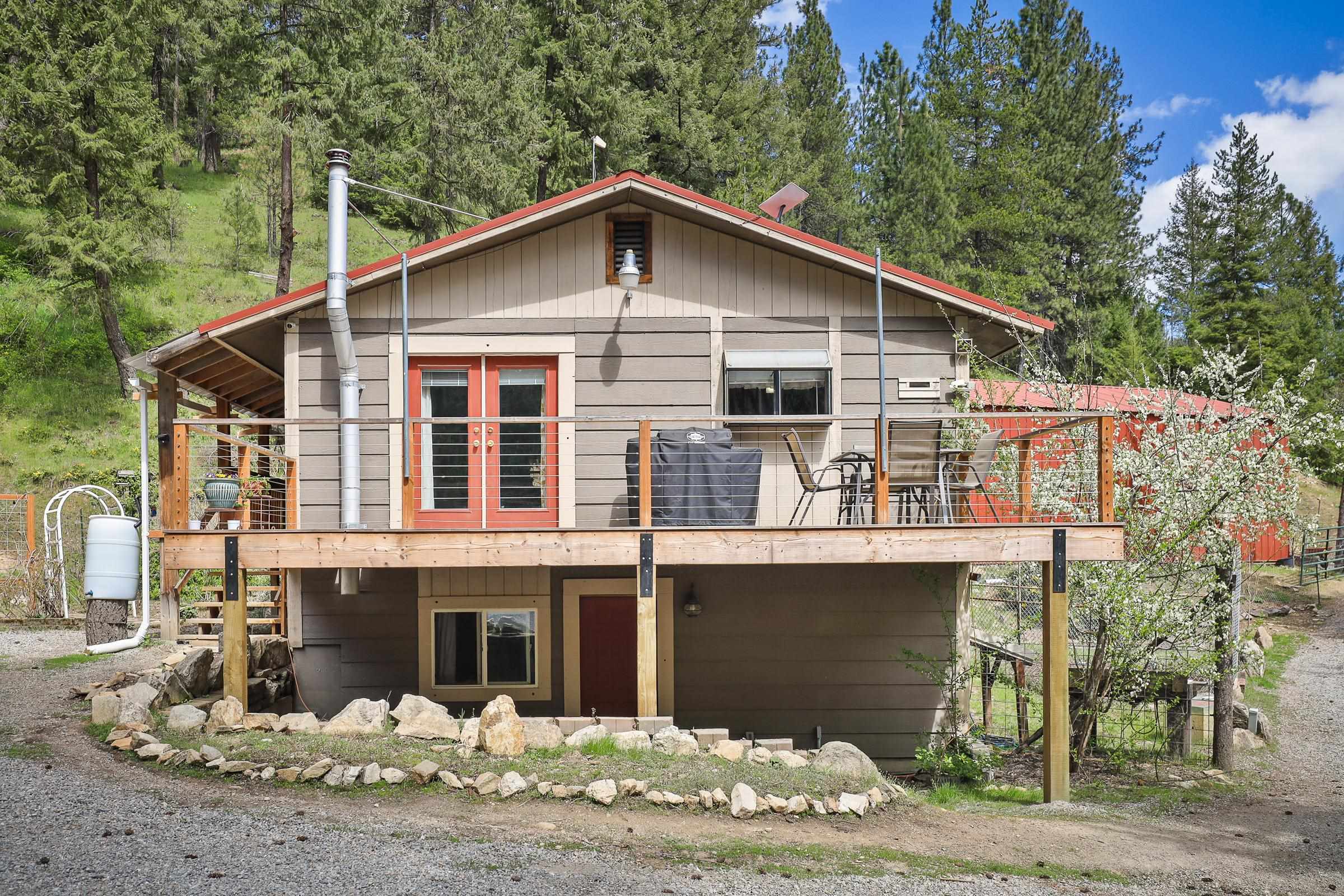 22707 East Campbell Road Newman Lake, WA 99025 - Photo 4 of 43