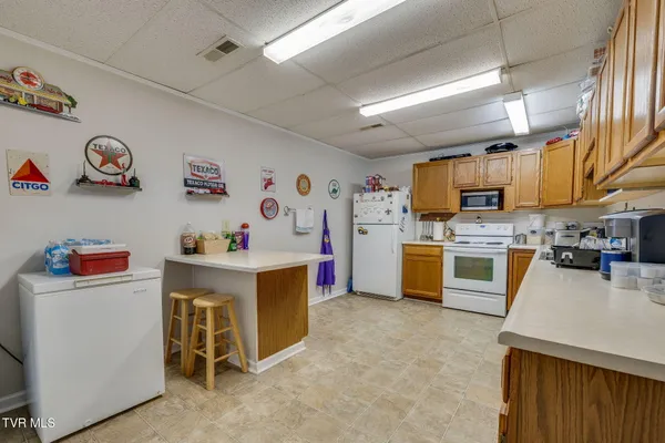 $499,000 | 702 West Main Street, Jonesborough, TN 37659