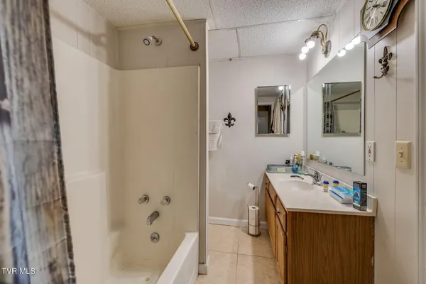 $499,000 | 702 West Main Street, Jonesborough, TN 37659