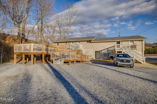 $499,000 | 702 West Main Street, Jonesborough, TN 37659