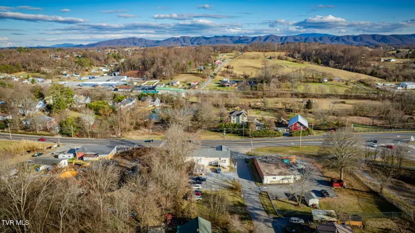 $499,000 | 702 West Main Street, Jonesborough, TN 37659