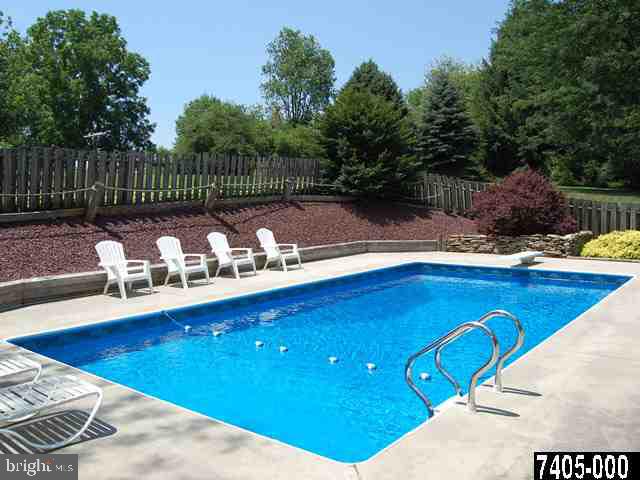 2036 Stauffer Road Spring Grove, PA 17362 - Photo 19 of 25