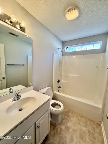 $225,000 | 2903 Satterfield Drive, Greenville, NC 27834