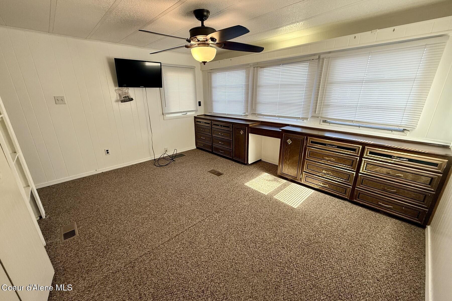 8570 North Hayden Pines Way Hayden, ID 83835 - Photo 23 of 38 Master Built-in Dressers