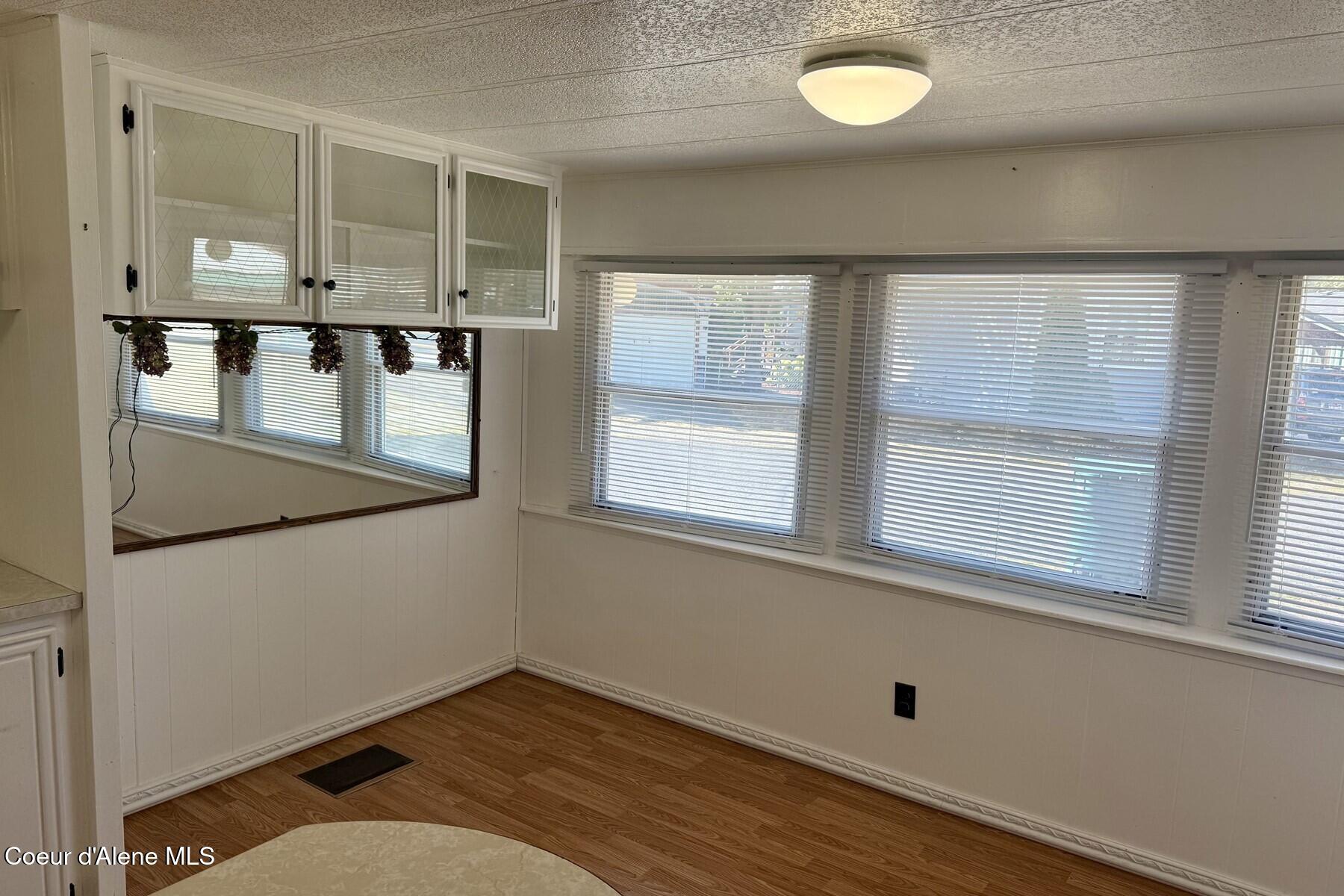 8570 North Hayden Pines Way Hayden, ID 83835 - Photo 8 of 38 Dining Built-in Cabinets