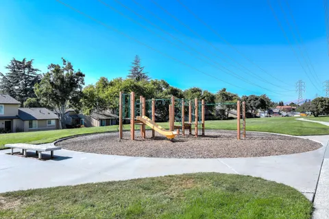 $749,888 | 1992 Uphall Court, San Jose, CA 95121