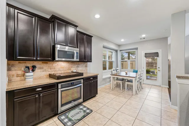 $335,000 | 9962 Norhill Heights Lane, Brookshire, TX 77423