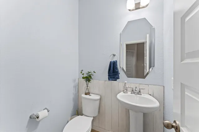 $335,000 | 9962 Norhill Heights Lane, Brookshire, TX 77423