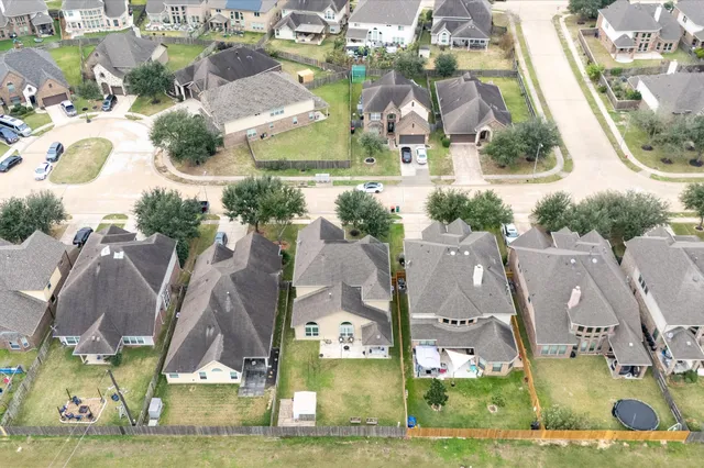 $335,000 | 9962 Norhill Heights Lane, Brookshire, TX 77423