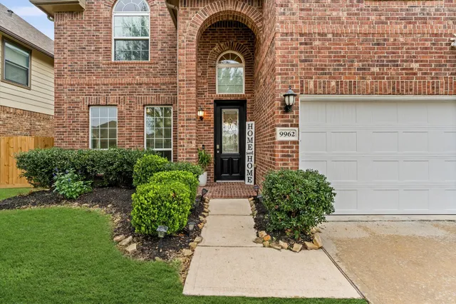 $335,000 | 9962 Norhill Heights Lane, Brookshire, TX 77423