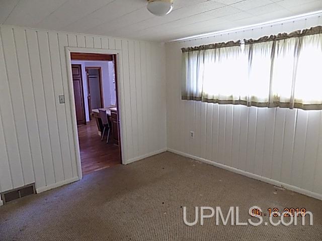 2002 Washington Street Ishpeming, MI 49849 - Photo 19 of 24