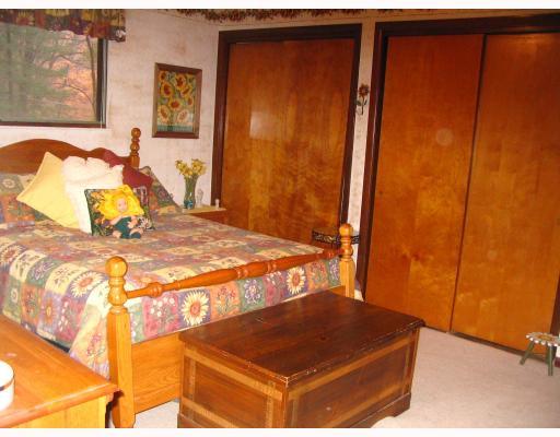 119 Valley Road Wexford, PA 15090 - Photo 6 of 8 Master Bedroom. Includes wall-to-wall carpet and two spacious closets.