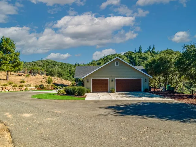 $865,000 | 1072 Champagne Lane, Placerville, CA 95667