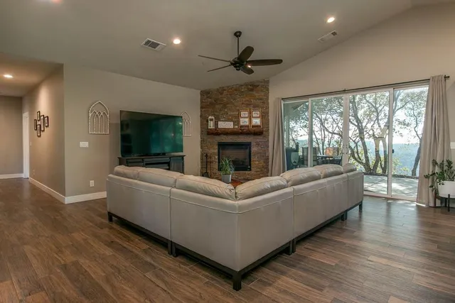 $865,000 | 1072 Champagne Lane, Placerville, CA 95667