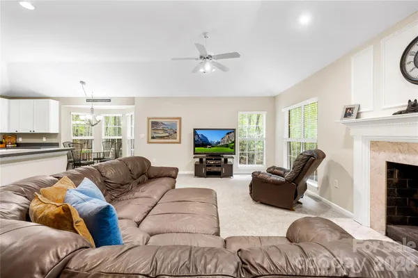 $1,000,000 | 11113 Asbury Chapel Road, Huntersville, NC 28078