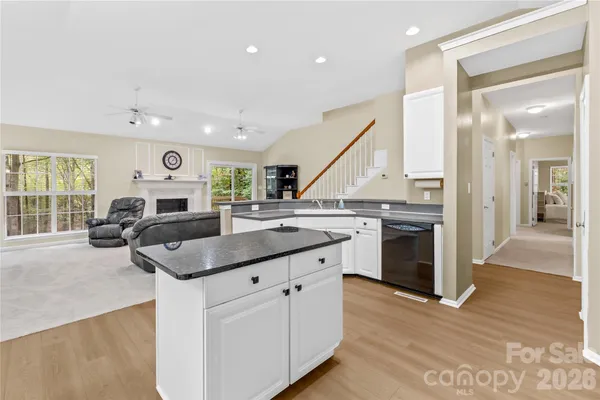 $1,000,000 | 11113 Asbury Chapel Road, Huntersville, NC 28078