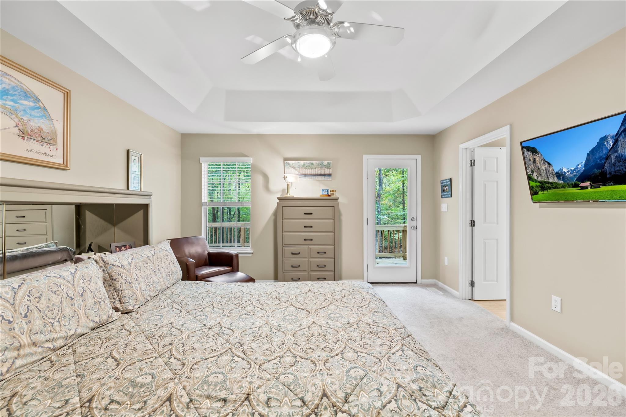 11113 Asbury Chapel Road Huntersville, NC 28078 - Photo 29 of 43 a bedroom with a large bed and a window