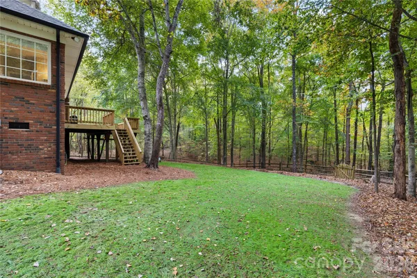 $1,000,000 | 11113 Asbury Chapel Road, Huntersville, NC 28078