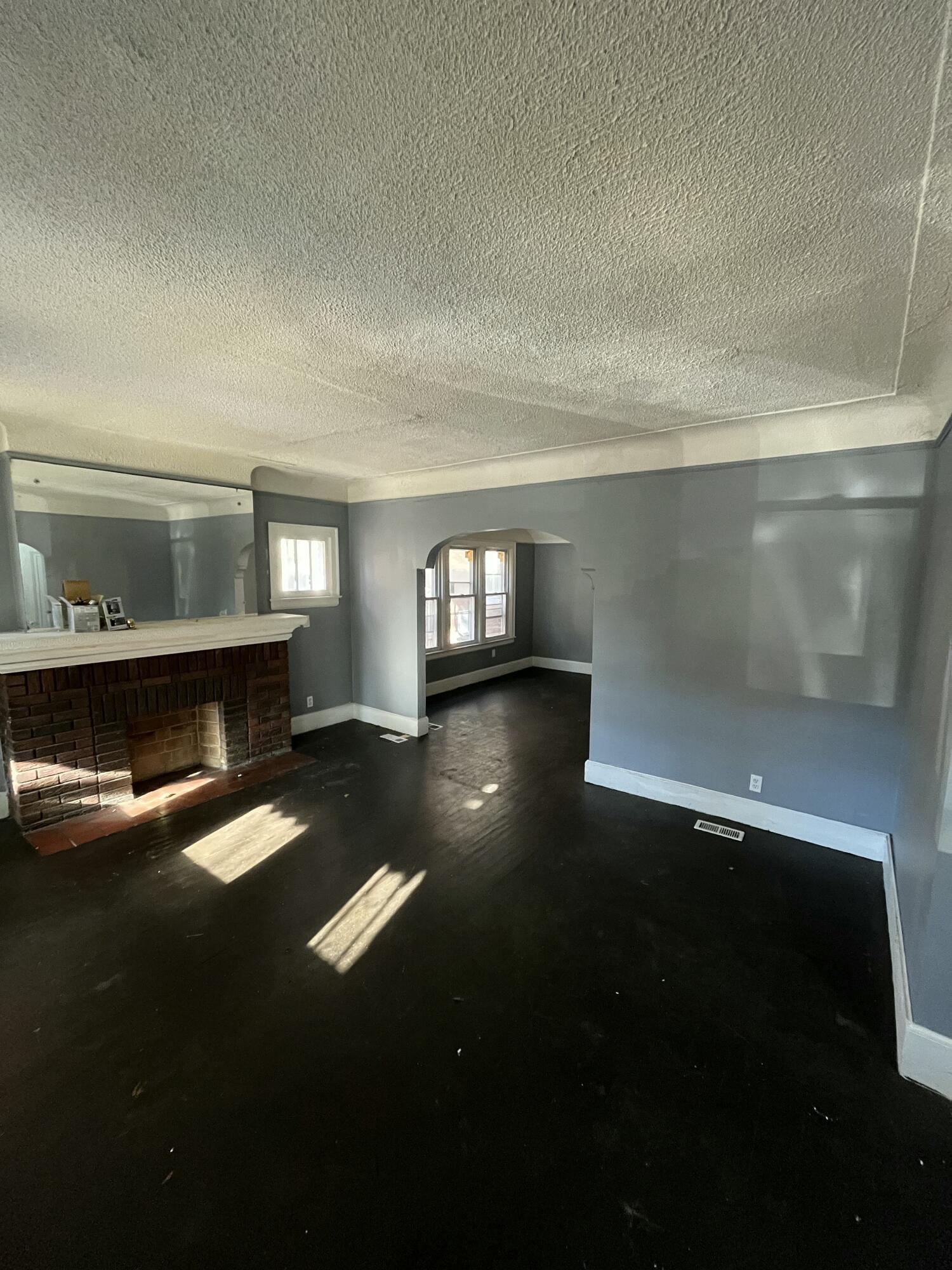 2922 Fullerton Avenue Detroit, MI 48238 - Photo 3 of 29 Unit 1 living room updated