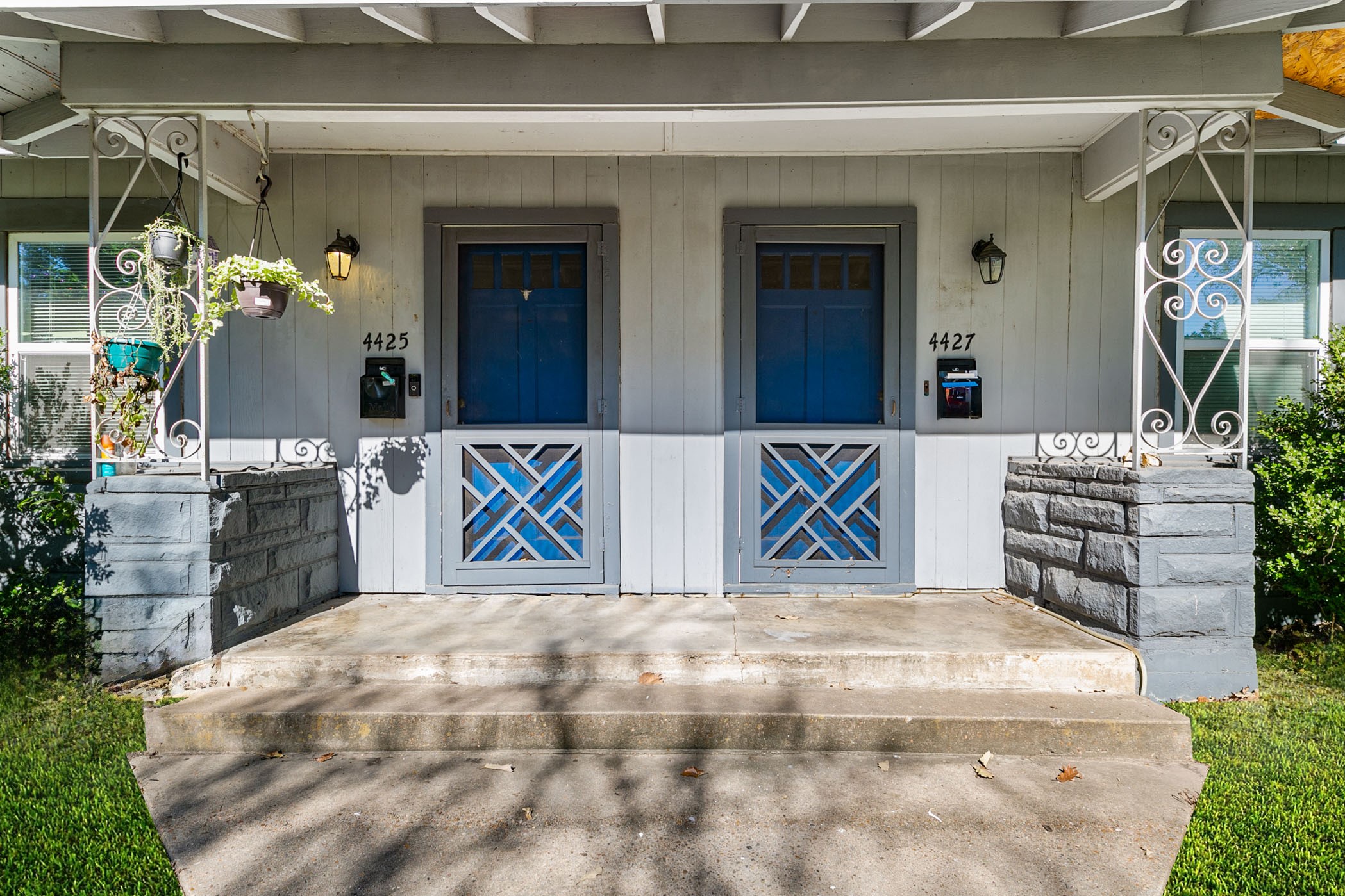 4427 Jefferson Street Houston, TX 77023 - Photo 2 of 23