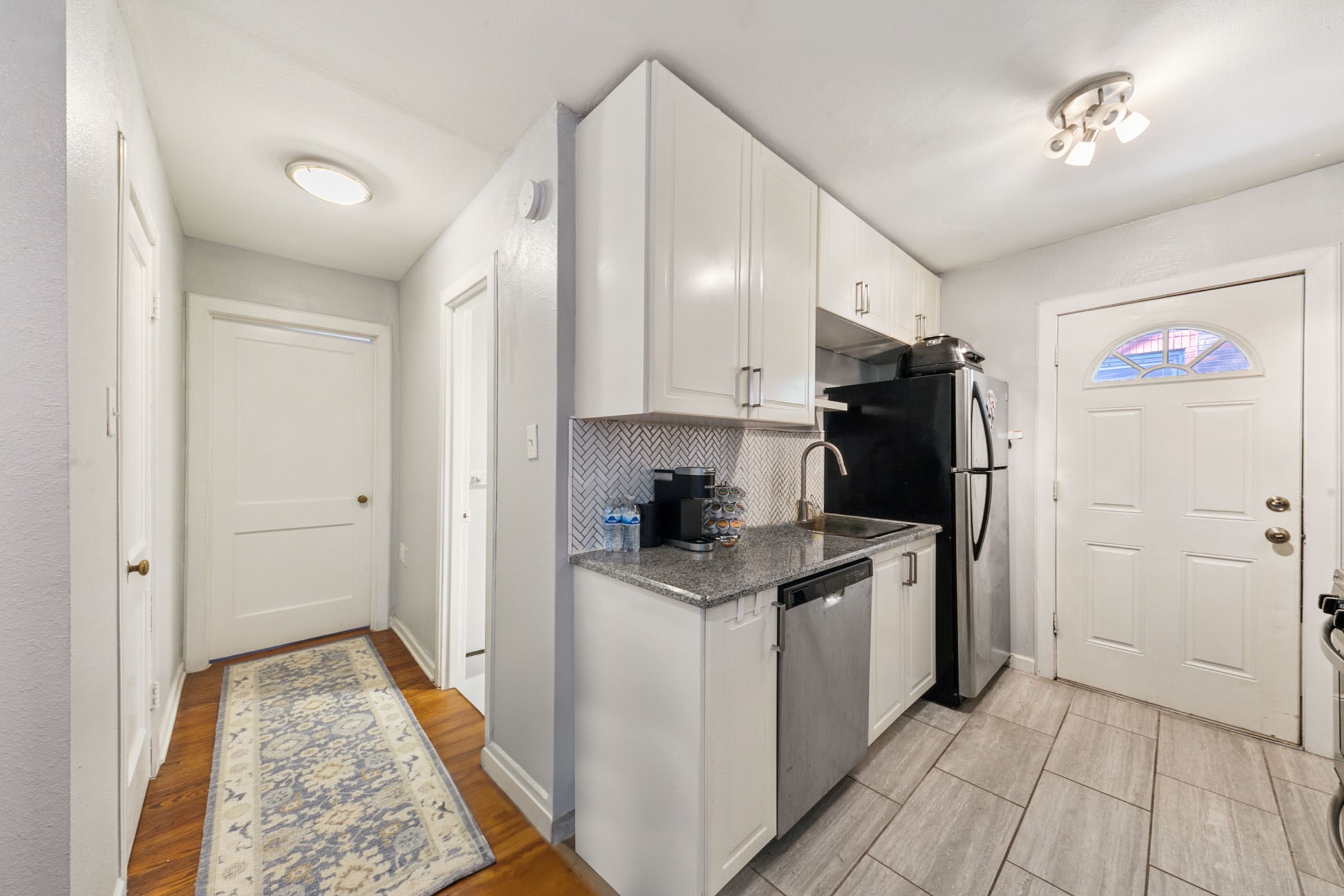 4427 Jefferson Street Houston, TX 77023 - Photo 7 of 23